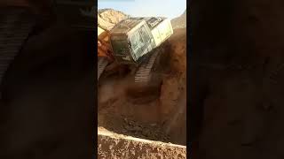 Download lagu Idiot Operator Accident #shorts #excavator #fails #operator mp3