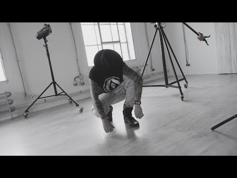 Video thumbnail for Doi bogați