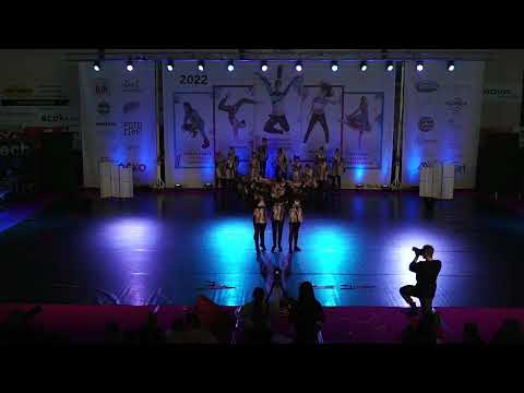 41. Taneční skupina D.A.R. - ZA VĚJÍŘEM...