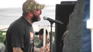 Staind, &quot;Just Go&quot;, Indy Carb Day 2011