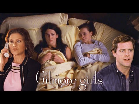 Lorelai Avoiding Her Problems: Part 1 | Gilmore Girls