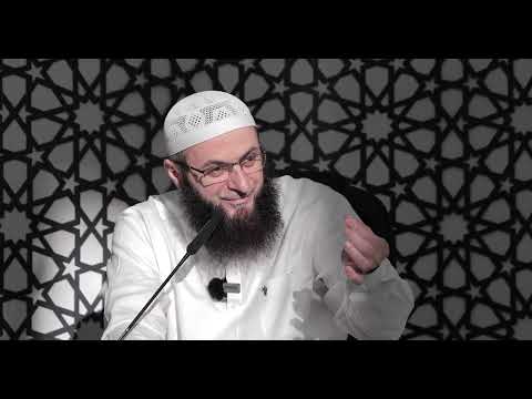 "80% e sëmundjeve shkaktohen nga xhinët."