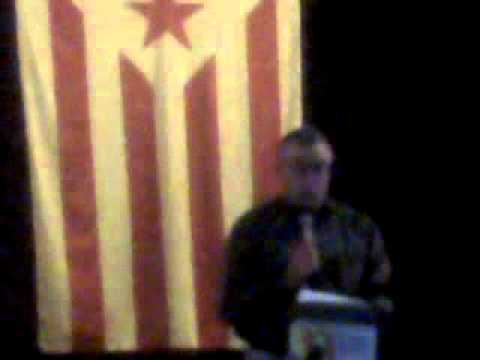 Precentació+Rapsoda de la Cançó de la Flama + Lectura del Manifest  Tot Un Poble en Moviment