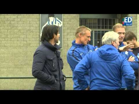 Faber neemt afscheid van spelers FC Eindhoven