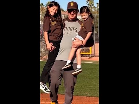 ICE releases Padres minor league coach from custody