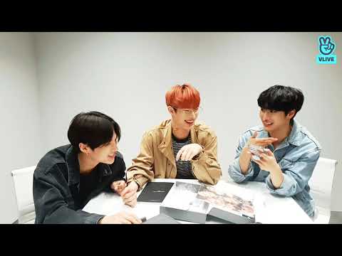 [ENG SUB] ATEEZ VLIE ~ Let's Unbox ATINY's 1st Recruitment Kit🎁 ~ 2020-03-24