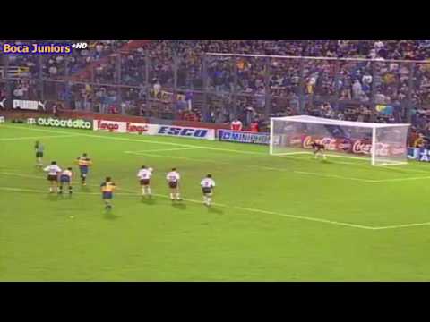 Gol de Palermo con las dos piernas a Platense