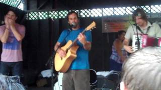 04: Mudfootball - Jack Johnson