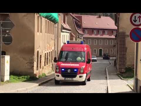 [Einsatzfahrt/Hornwechsel] LF 16/12 + ELW 1 mit Hornwechsel der Feuerwehr Dohna