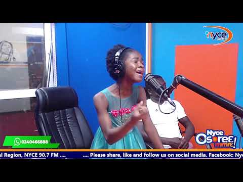 Powerful worship by  Ashley Chucks