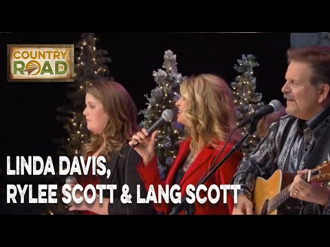 Tennessee Christmas  "Linda Davis, Rylee & Lang Scott"