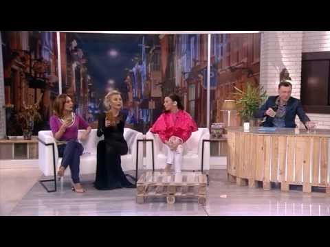 ნინა ეკო და ხატია განსხვავებული სასმისებით სვამენ