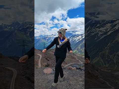 Танцы на высоте😁3500 м #эльбрус