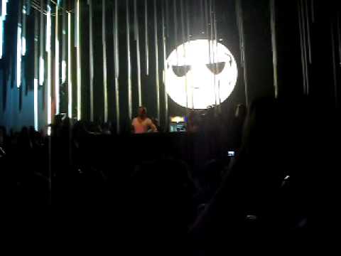 SVEN VATH PLAY STEFAN GOLDMANN - THE MAZE + IN MEMORY FOR JAPAN @ TIME WARP 2011