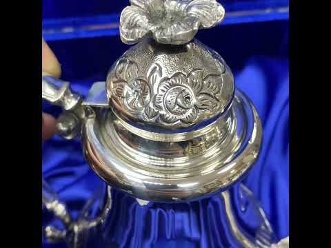 Серебряный чайник «Цветы», чн030