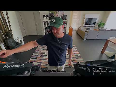 Ibiza's Sound On Air 69 - Endless Summer HopeWaves - Melodic & Afro Mix