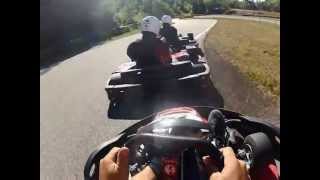preview picture of video 'Tour de piste à 3 au karting des 3 lacs'