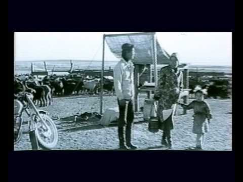 Таньруу нүүж явна киноны хөгжим (tanruu nuuj yavna ost)