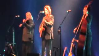 I&#39;ll haunt you, Show of Hands