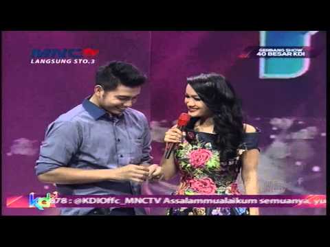 Mumu ( Mukhlis ) Kasih Gelang Ke Julia Perez Sampai Terharu - Gerbang Show (23/4)