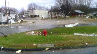 preview picture of video 'Washington Indiana tornado 11/17/13.'