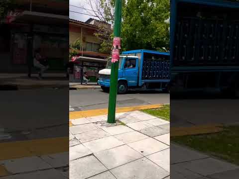 Son realmente muy anchas las calles del centro de #ituzaingo #walking #shorts #buenosaires #tour