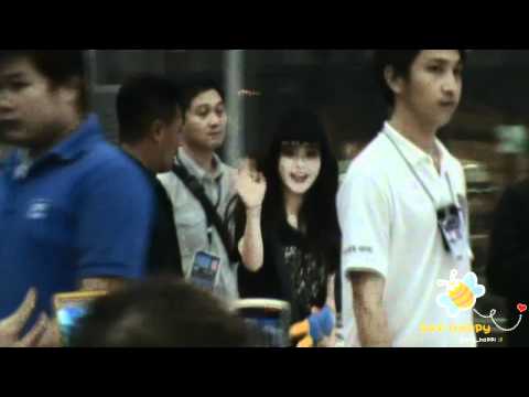 [120407] IU Back to Korea at Suvarnabhumi Airport Thailand [Bee_Happi]