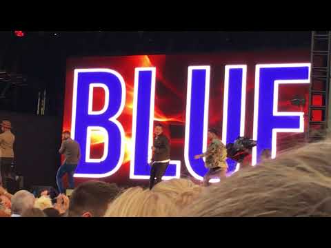 Blue Colchester Castle Park Flexin' 16/06/18