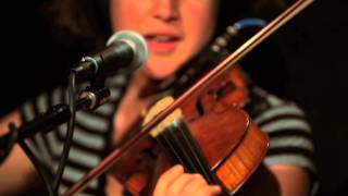 Thao & Mirah - Folks (Live on KEXP)