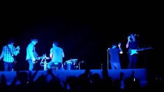 2010.10.29.Powderfinger 011 Like A Dog - Stumblin