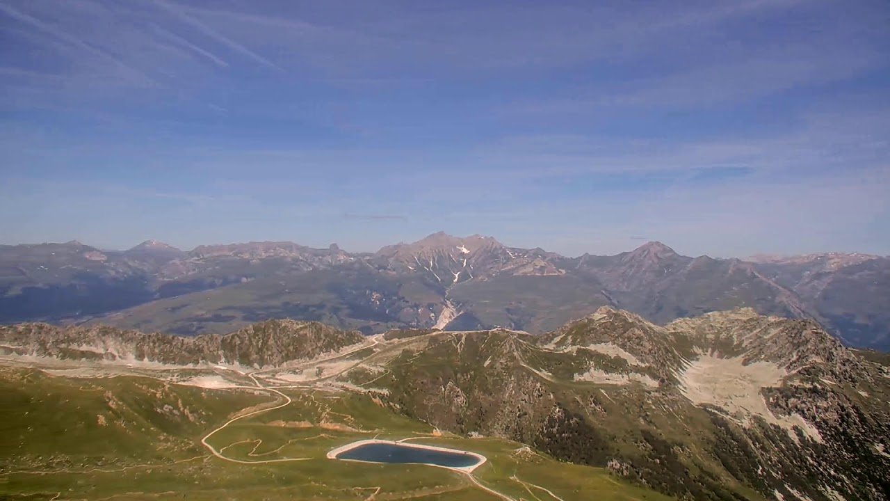 Live webcam view of Le Varet Alpine Panorama
