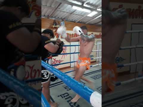 MUAY THAI TRAINING IN THAILAND 2016 WITH EDDIE FARRELL