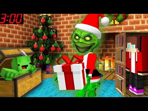JJ and Mikey face off against GRINCH.EXE in Minecraft!