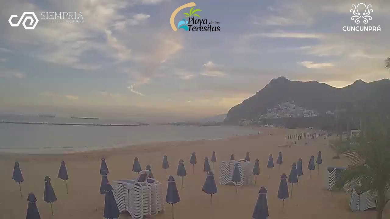 Live webcam view of Playa de las Teresitas, Tenerife