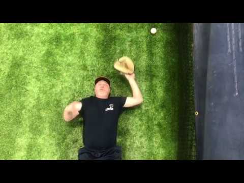 PBI Pro Tips #28 – grip/throwing drill – Professional Baseball Instruction