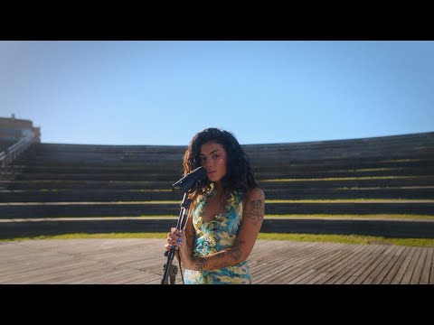 LUANA🌙 - MI BACHATA  (Video Oficial)
