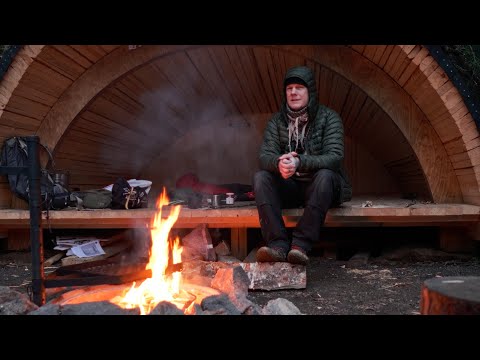 Yöretki laavulle - 25 euron makuupussi - Nuotioruokaa