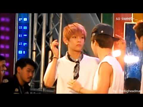 [FANCAM] 131130 Bangtan Boys (BTS) - V & Jimin moment