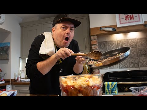 Daz and Will Make Rachel Greens Trifle from FRIENDS