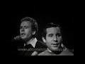 Leaves That Are Green live by Simon and Garfunkel Granada TV 1967