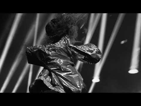 Jay-Z and Beyoncé- No Church In The Wild (On The Run II Tour DVD)