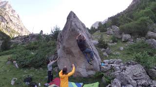 Video thumbnail of Aresta, 6b+. Cavallers