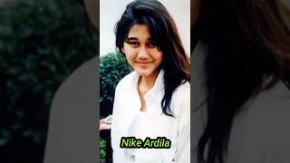 Download lagu Pesona Artis Era 80_90an Paras cantik Artis Jaman Dulu mp3 Download lagu Pesona Artis Era 80_90an Paras cantik Artis Jaman Dulu mp3