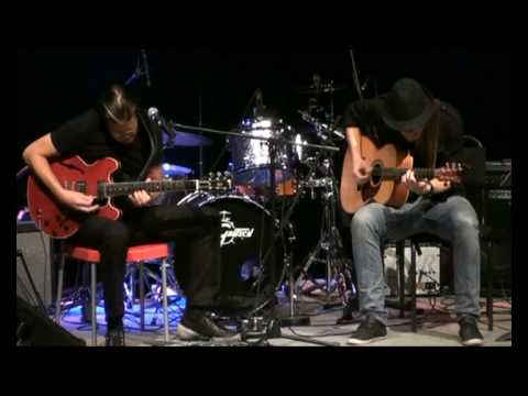 Emil Ernebro & Jojje Wadenius - Fly Me To The Moon