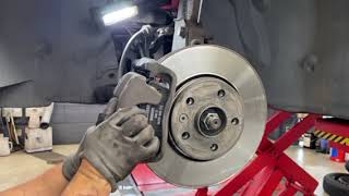 How to easily replace brake pads。