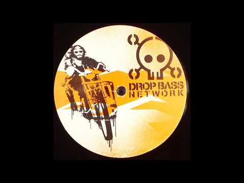 Drop Bass Network 063 - Woody McBride vs. Jon Frank - B1 - The Pitch Of Madness
