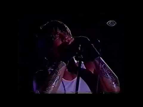 Red Hot Chili Peppers - Latest Disgrace + Parallel Universe [Live, São Paulo - Brazil, 2002]