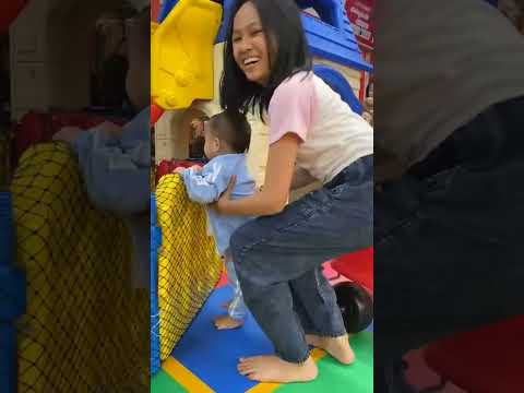 ada yg sama gak teman2 kalau ke payground mufidah bingung mau main yg mana #playground #bermain