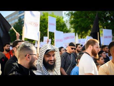 Islamismus in Deutschland: Reul fordert Verbot von „Muslim Interaktiv“