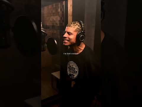 IM A WHOLE PROBLEM 😤